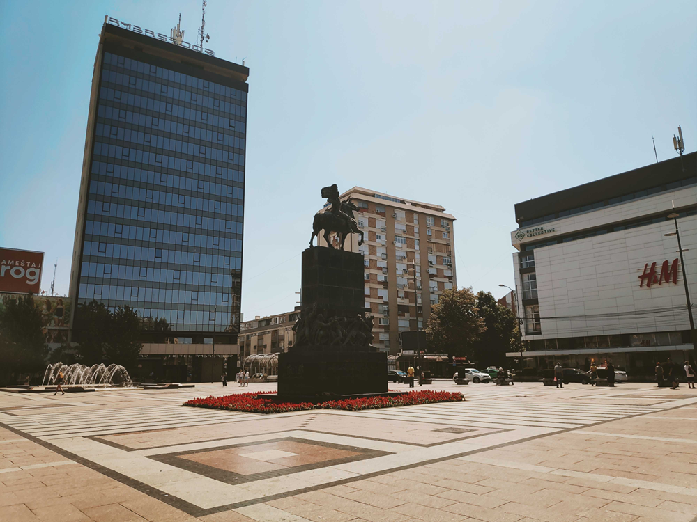 trg kralja milana nis 6 foto t r 1