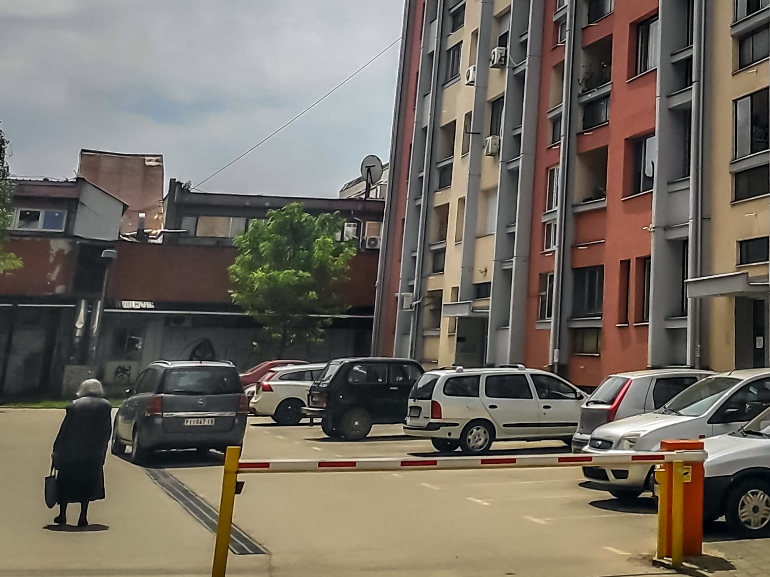 parking pirot zgrade