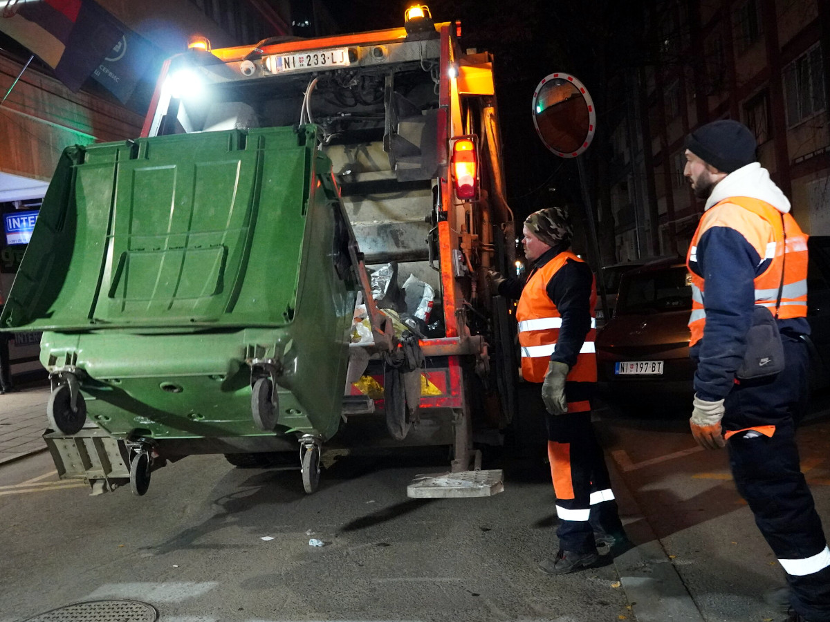 JKP Mediana nocna smena3 foto Grad Nis