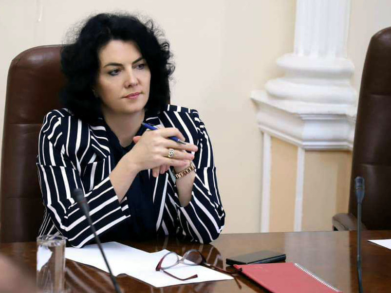 Sotirovski novo foto FB Dragana Sotirovski