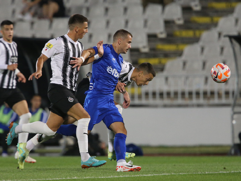 radnik partizan foto aprtizan sandic