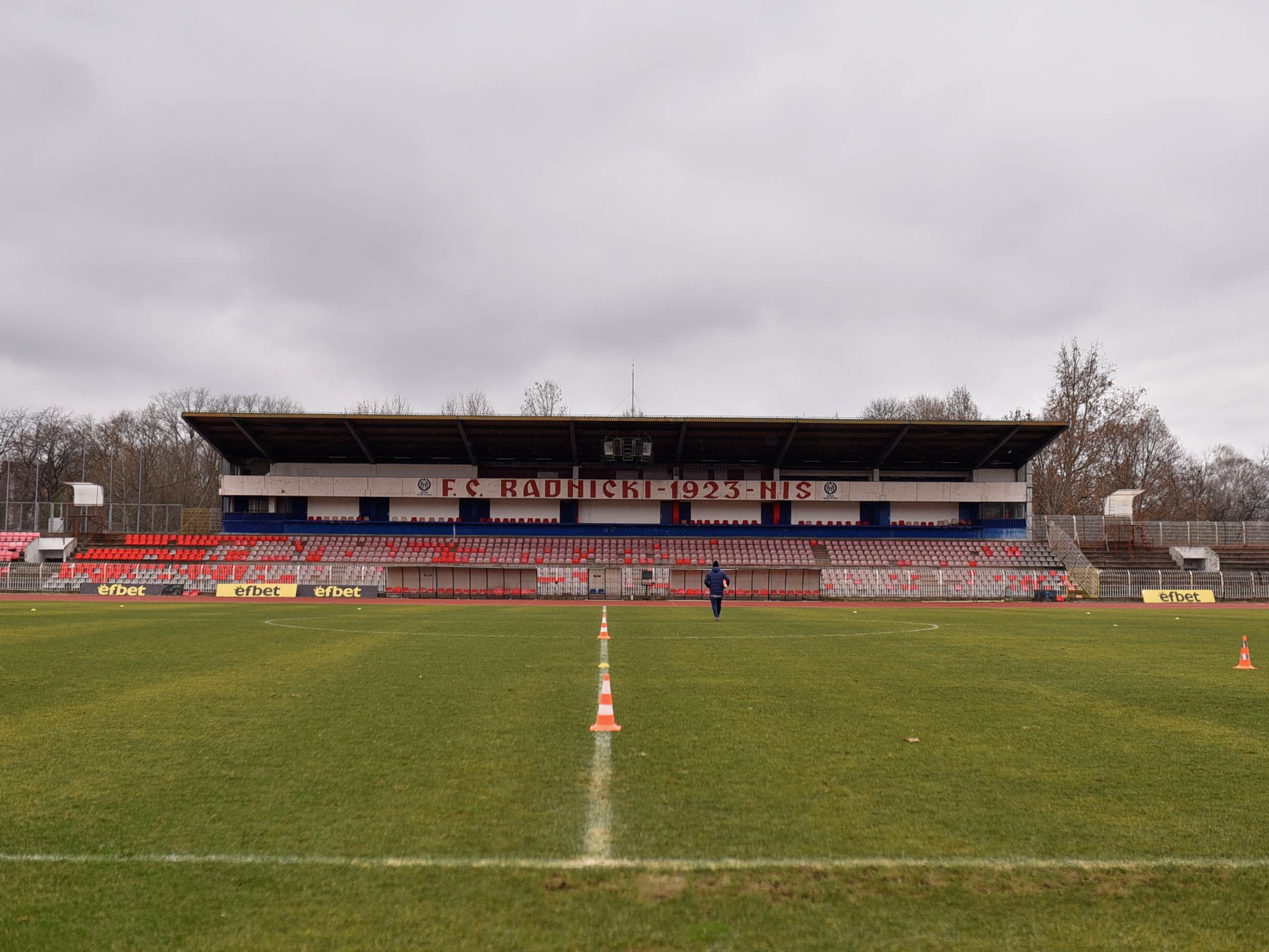 fk radnicki stadion cair nis foto jelena misic