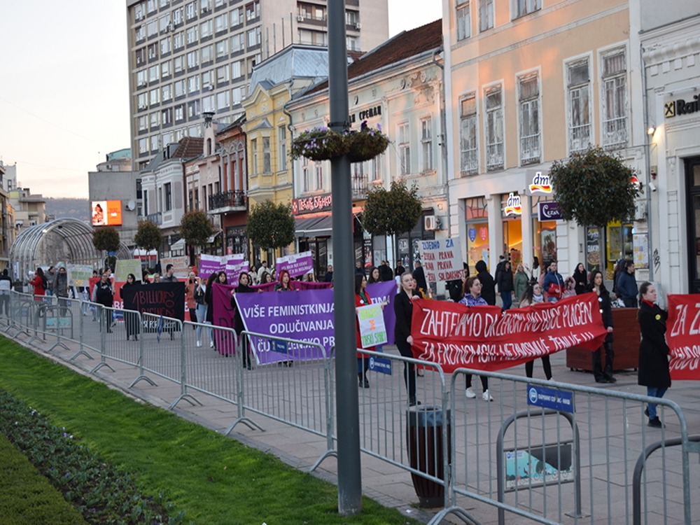 8 mart 3