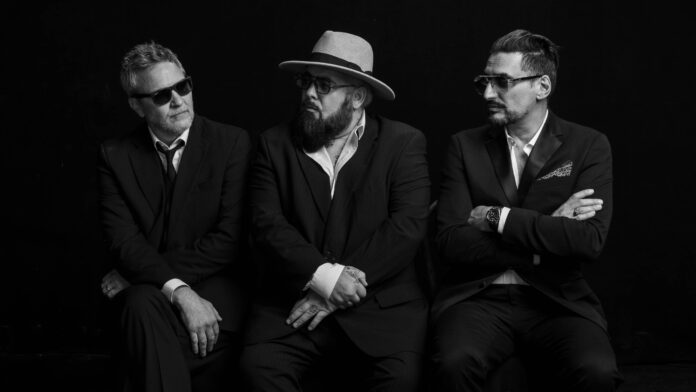 Fun Lovin Criminals 2 scaled e1737458264228